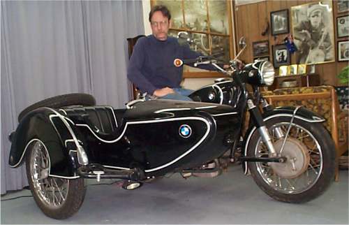 Vech on BMW Steib sidecar